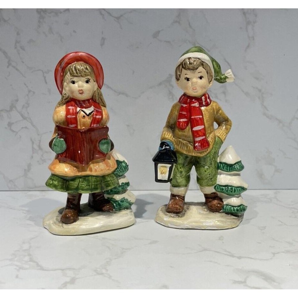 2 Vtg RB Christmas Caroler Figurines Handcrafted in Sri Lanka 5" Victorian